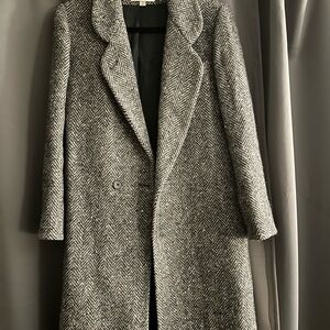 Chic Women's Gray Herringbone Trench Coat